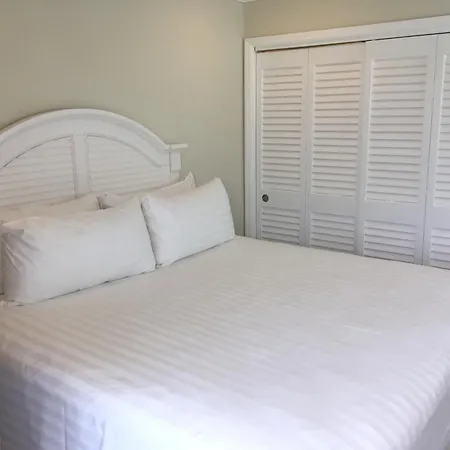 Dolphin Cove (Adults Only) Villa Freeport Room photo